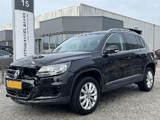 Voiture accidenté Volkswagen Tiguan 1.4 TSI Sport&Style 2011/8