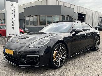 krockskadad bil auto Porsche Panamera 2.9 4 E-Hybrid Platinum Edition 2023/4