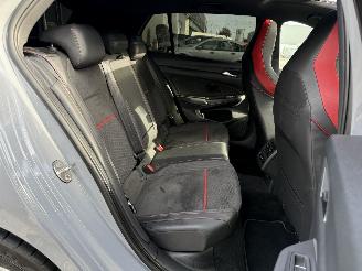 Volkswagen Golf Clubsport 2.0 GTI 300PK picture 12