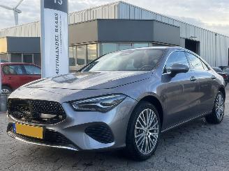 skadebil auto Mercedes Cla-klasse 250 e Luxury Line 2023/9