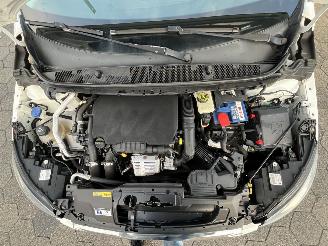 Peugeot 308 SW 1.2 PureTech Allure picture 7