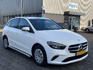 Mercedes B-klasse 200d AUTOMAAT picture 3