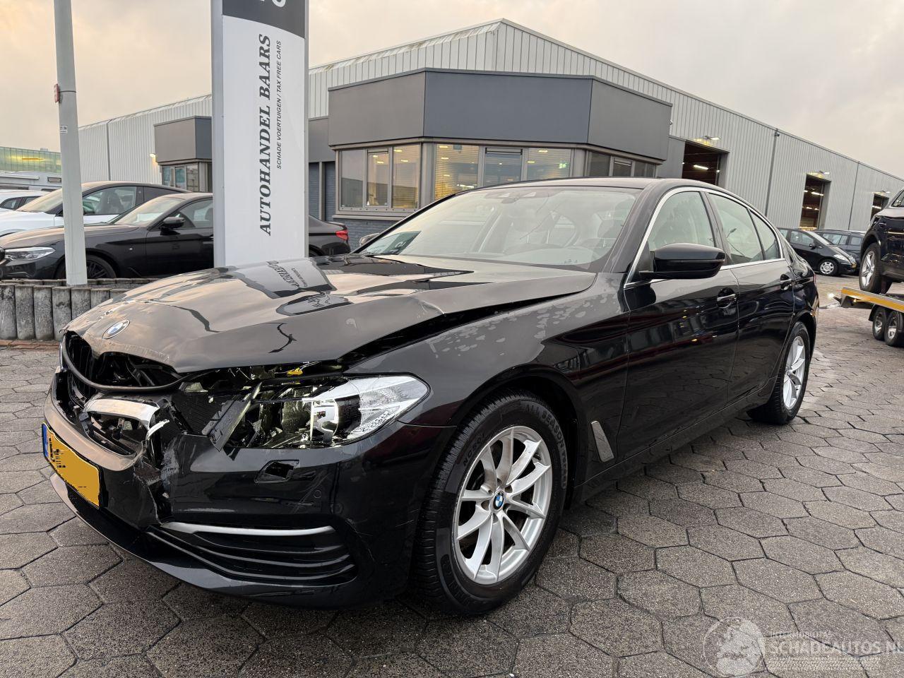 BMW 5-serie 520i High Executive