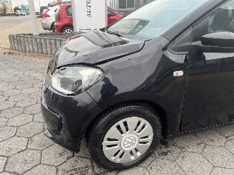 Volkswagen Up! 1.0 move up! BlueMotion picture 10