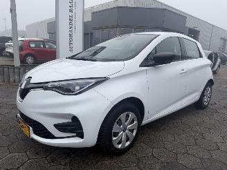 Coche accidentado Renault Zoé R110 Life Carshare 52 kWh 2020/12