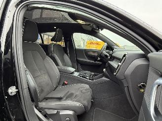 Volvo C-40 Recharge Plus 69 kWh picture 17