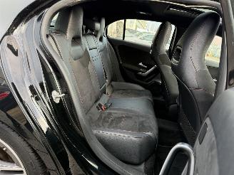 Mercedes A-klasse A-klasse 180 Premium Plus picture 14