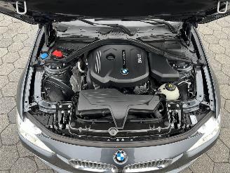 BMW 3-serie Touring 318i Luxury Edition picture 7