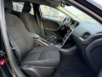 Volvo V-40 1.6 D2 R-Design picture 15