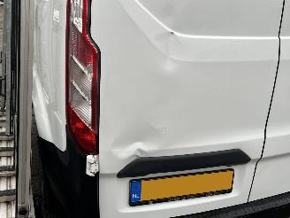 Ford Transit Custom 270 2.0 TDCI L1H2 Ambiente picture 9