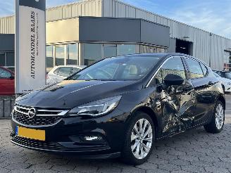 Vaurioauto  passenger cars Opel Astra 1.0 Innovation 2016/9