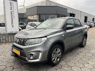 krockskadad bil auto Suzuki Vitara 1.5 Hybrid Select 2023/2