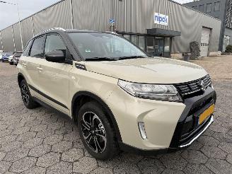Suzuki Vitara 1.5 Hybrid Select picture 3
