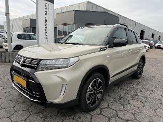 krockskadad bil auto Suzuki Vitara 1.5 Hybrid Select 2025/1