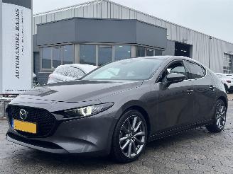 uszkodzony samochody osobowe Mazda 3 2.0 e-SkyActiv-G M Hybrid 122 Comfort met Bose 2019/8