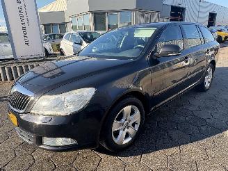 Coche accidentado Skoda Octavia Combi 1.4 TSI Elegance Business Line AUTOMAAT 2010/2