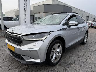 skadebil auto Skoda Enyaq iV 80 Business Edition Plus 2023/11