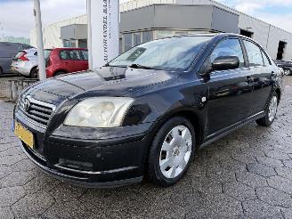 skadebil auto Toyota Avensis 1.6 VVTi Linea Terra 2006/3