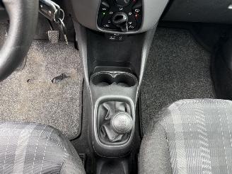 Peugeot 108 1.0 e-VTi Active picture 21