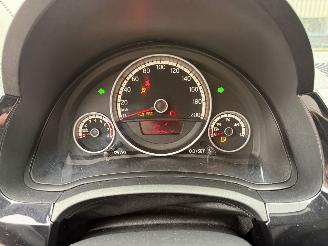 Volkswagen Up! 1.0 high up! BlueMotion picture 19