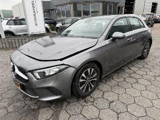 Auto incidentate Mercedes A-klasse 180 Business Solution AMG 2022/3