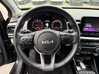 Kia Stonic 1.0 T-GDi MHEV DynamicPlusLine picture 16