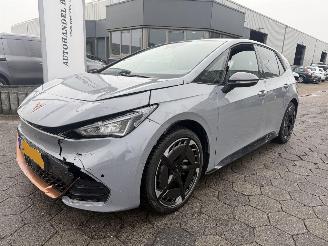 Auto incidentate Cupra Born Business Limited 63 kWh 2025/12