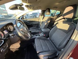 Opel Astra 1.4 Business Executive picture 12