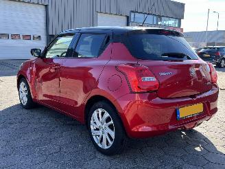 Suzuki Swift 1.2 Select Smart Hybrid picture 6