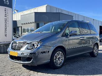 Auto incidentate Lancia Phedra 2.2 JTD Platino 2008/4