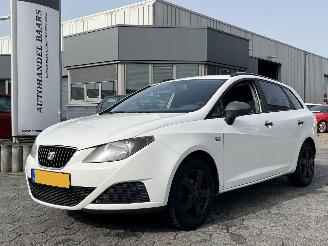 Vaurioauto  passenger cars Seat Ibiza ST 1.2 Reference 2010/12