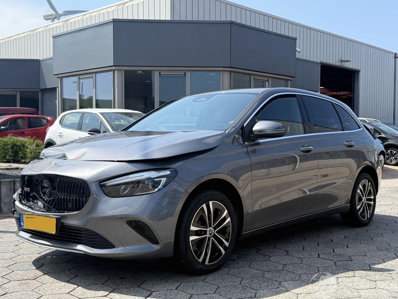 Mercedes B-klasse 250 e Star Edition AMG Line Plus