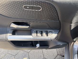 Mercedes B-klasse 250 e Star Edition AMG Line Plus picture 16