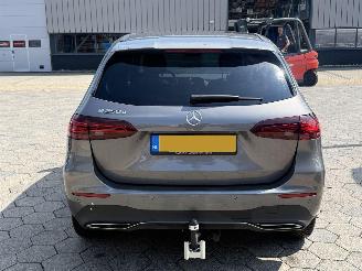 Mercedes B-klasse 250 e Star Edition AMG Line Plus picture 5