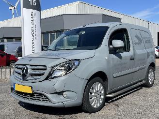 skadebil bedrijf Mercedes Citan 111 CDI BlueEFFICIENCY 2019/4