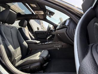 BMW 3-serie Touring 330i Centennial High Executive picture 16