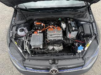 Volkswagen e-Golf e-Golf picture 7