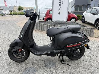 damaged scooters Vespa  Sprint 4T Sport 2019/2