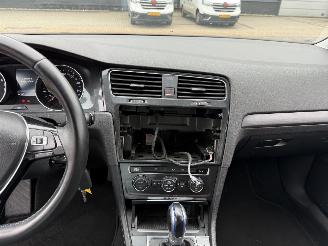 Volkswagen e-Golf e-Golf picture 17