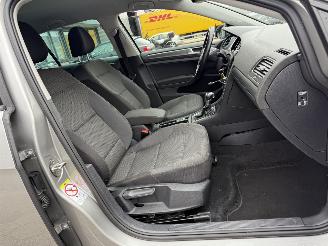 Volkswagen e-Golf e-Golf picture 12