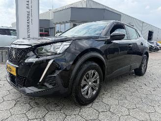 Schadeauto Peugeot 2008 1.2 PureTech Active Pack 2023/6