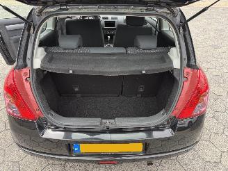 Suzuki Swift 1.5 GLS AUTOMAAT picture 11