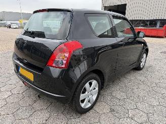 Suzuki Swift 1.5 GLS AUTOMAAT picture 4