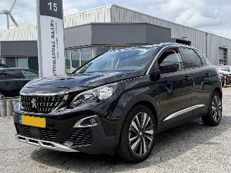 Auto incidentate Peugeot 3008 1.6 PureTech GT Line AUTOMAAT 2019/3