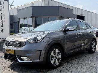skadebil auto Kia Niro 1.6 GDi Hybrid DynamicLine 2017/9