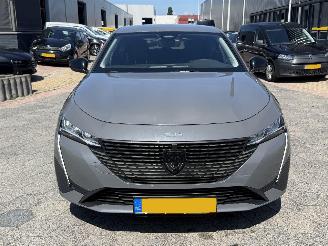 Peugeot 308 1.2 PureTech Allure picture 2