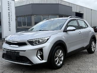 skadebil auto Kia Stonic 1.0 T-GDi MHEV DynamicLine 2022/4