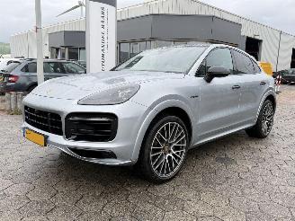 škoda osobní automobily Porsche Cayenne Coupé 3.0 E-Hybrid 2022/2
