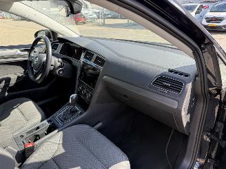 Volkswagen e-Golf E-DITION picture 12