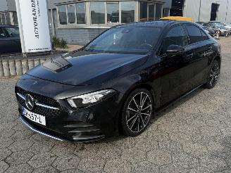 Auto incidentate Mercedes A-klasse 200 Launch Edition 2019/7